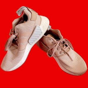 **Adidas NMD** Size 7